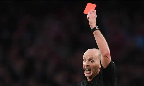 മുഖത്തേക്ക്​ ചുമച്ചാൽ ഇനി ചുവപ്പ്​കാർഡ്​