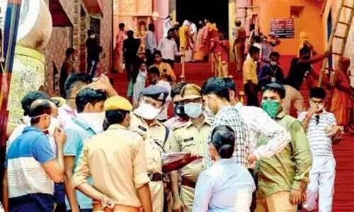 അയോധ്യ: ക്ഷേത്ര നിർമാണമായപ്പോൾ കോൺഗ്രസി​െൻറ ഹിന്ദുത്വ വഴി