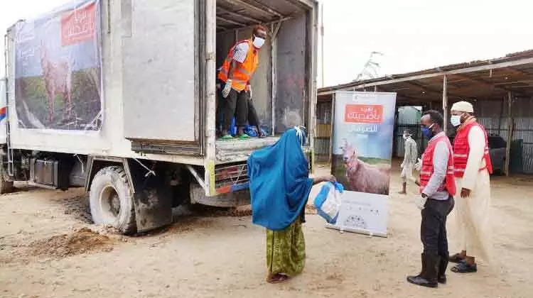 റെ​ഡ്ക്ര​സ​ൻ​റ് അ​ദാ​ഹീ പ​ദ്ധ​തി; തു​ണ​യാ​യ​ത് 1,25,000 പേ​ർ​ക്ക്​