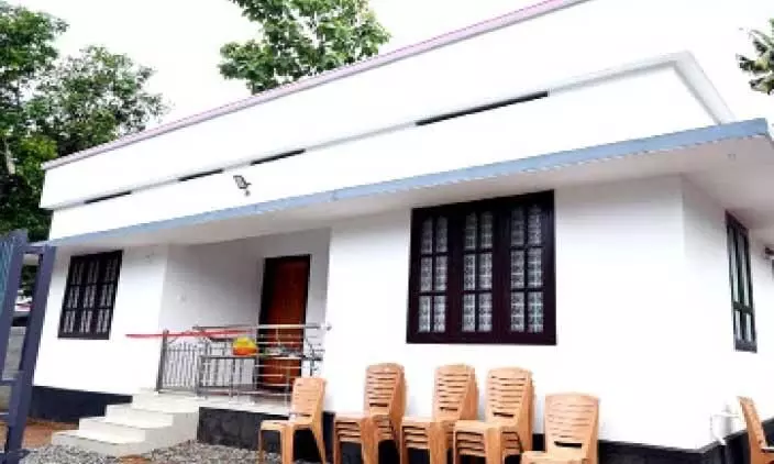 ഷെമീറി​െൻറ കുടുംബത്തിന് സ്നേഹഭവനം