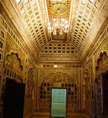 മെഹരാൻഘട്ടിെൻറ രാജപ്രൗഢികൾ മെഹരാൻഘട്ടിെൻറ രാജപ്രൗഢികൾ