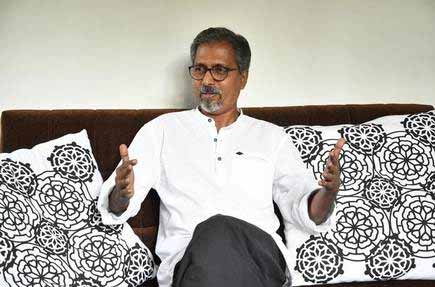 മരണത്തിലും ജീവിതത്തെ വായിച്ച കഥ മരണത്തിലും ജീവിതത്തെ വായിച്ച കഥ