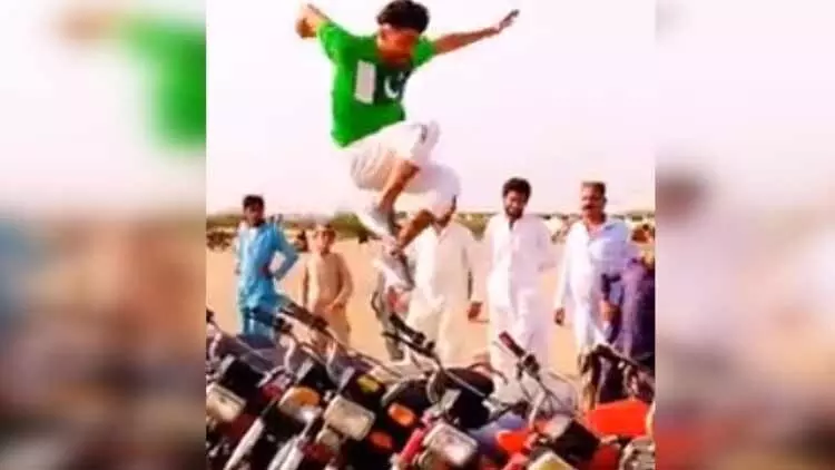 കാൾ ലൂയിസിനെ അതിശയിപ്പിച്ച ചാട്ടക്കാരൻ