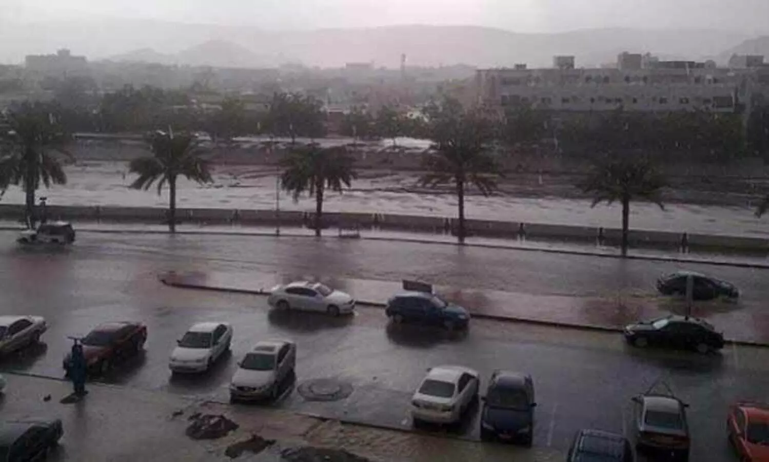 അറബിക്കടലിൽ ന്യൂനമർദം: ഒമാനിൽ വെള്ളിയാഴ്​ച മുതൽ കനത്ത മഴക്ക്​ സാധ്യത