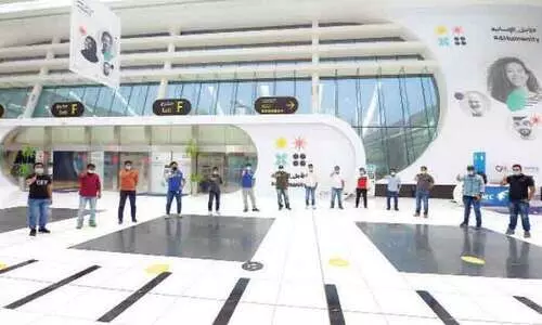 കോ​വി​ഡ് വാ​ക്​​സി​ൻ പ​രീ​ക്ഷ​ണ​ത്തി​െൻറ ഭാ​ഗ​മാ​യി മ​ല​യാ​ളി​ക​ള​ട​ക്ക​മു​ള്ള ആ​രോ​ഗ്യ പ്ര​വ​ർ​ത്ത​ക​ർ