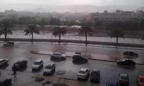 അറബിക്കടലിൽ ന്യൂനമർദം: ഒമാനിൽ വെള്ളിയാഴ്​ച മുതൽ കനത്ത മഴക്ക്​ സാധ്യത