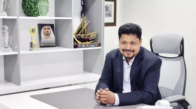 അതിജീവനത്തിലേക്ക് അതിവേഗം, പതറാതെ മുന്നോട്ട് അതിജീവനത്തിലേക്ക് അതിവേഗം, പതറാതെ മുന്നോട്ട്