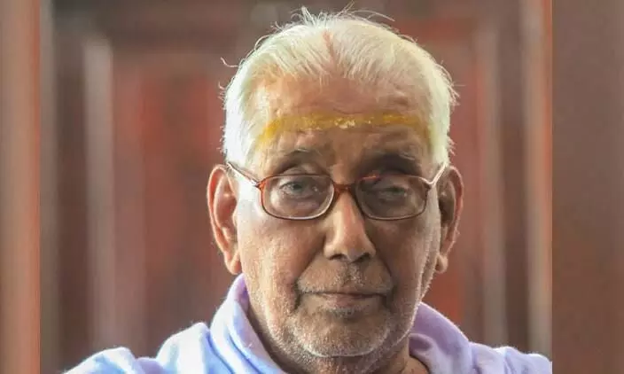 വൈദ്യരത്നം ഇ.ടി നാരായണൻ മൂസ് അന്തരിച്ചു; വിട പറഞ്ഞത് ആയുര്വേദ ചികിത്സാരംഗത്തെ തേജസ്സ് വൈദ്യരത്നം ഇ.ടി നാരായണൻ മൂസ് അന്തരിച്ചു; വിട പറഞ്ഞത് ആയുര്വേദ ചികിത്സാരംഗത്തെ തേജസ്സ്