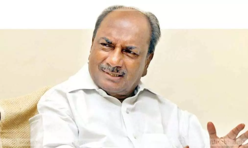 കോവിഡിെൻറ മറവില് മുഖ്യമന്ത്രി രാഷ്ട്രീയം കളിക്കുന്നു –എ.കെ. ആൻറണി കോവിഡിെൻറ മറവില് മുഖ്യമന്ത്രി രാഷ്ട്രീയം കളിക്കുന്നു –എ.കെ. ആൻറണി