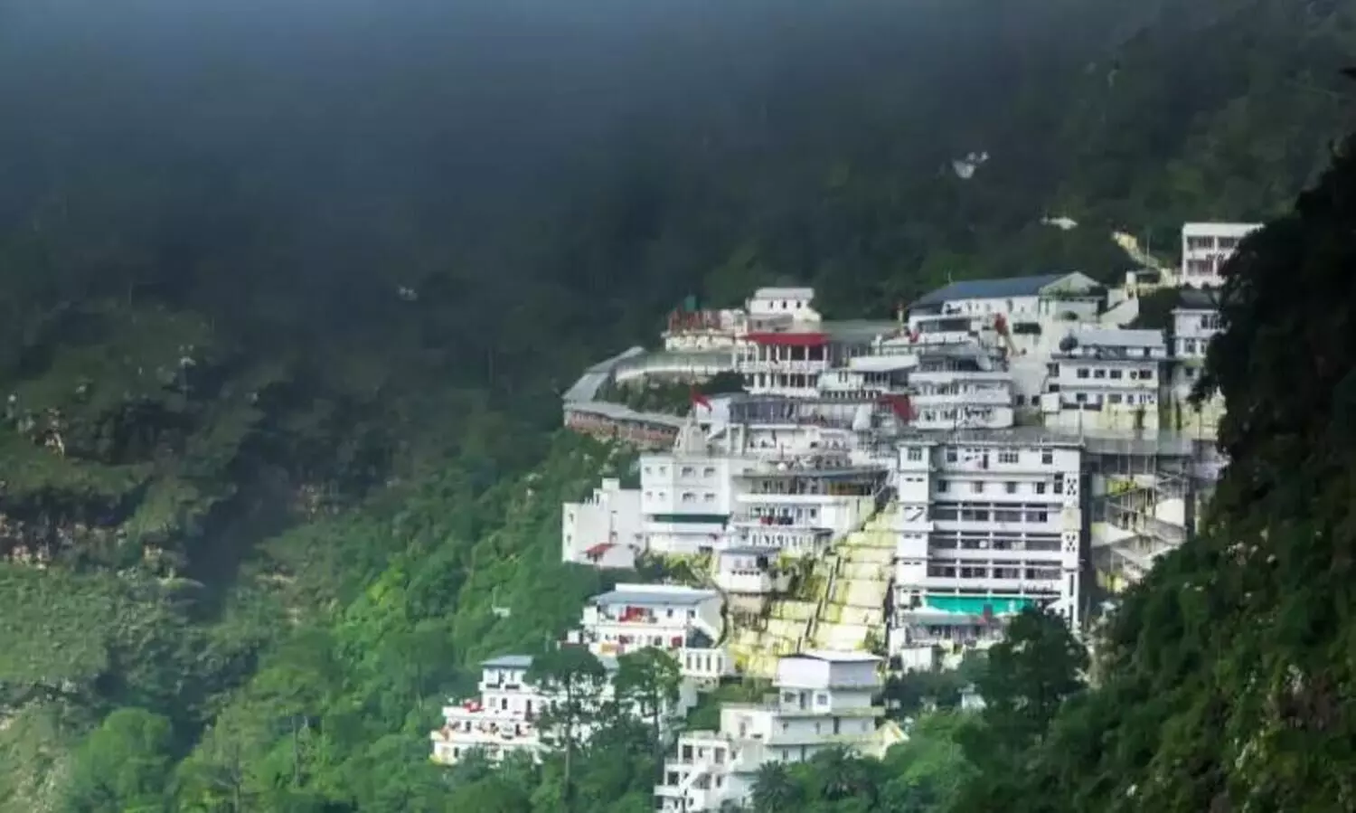 ജമ്മുകശ്​മീരിലെ ആരാധനാലയങ്ങൾ ആഗസ്​റ്റ്​ 16ന്​ തുറക്കും; വൈഷ്​ണോദേവി ക്ഷേത്രത്തിലും ഭക്​തരെ അനുവദിക്കും