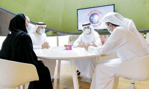 ഓ​ൺ​ലൈ​ൻ വേ​ണോ, ക്ലാ​സ്​ മു​റി വേ​ണോ; ര​ക്ഷി​താ​ക്ക​ൾ​ക്ക്​ തീ​രു​മാ​നി​ക്കാം