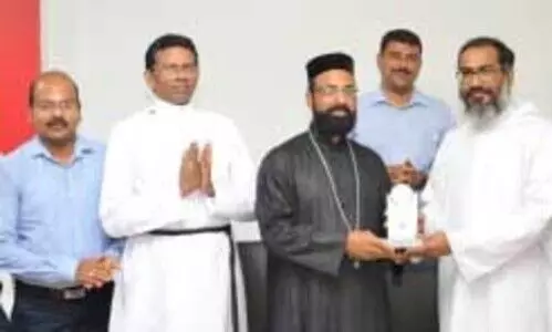 കെ.​സി.​ഇ.​സി ഭാ​ര​വാ​ഹി​ക​ള്‍ സ്ഥാ​ന​മേ​റ്റു