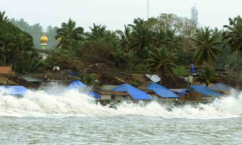 കനത്ത മഴയ്ക്ക് സാധ്യത; രണ്ട് ജില്ലകളില്‍ റെഡ് അലര്‍ട്ട്, ആറുമരണം