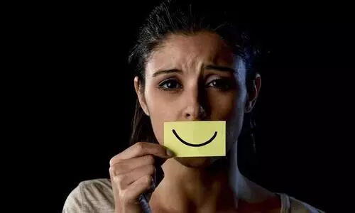 ചിരിയിൽ മറഞ്ഞിരിക്കുന്ന വിഷാദരോഗം