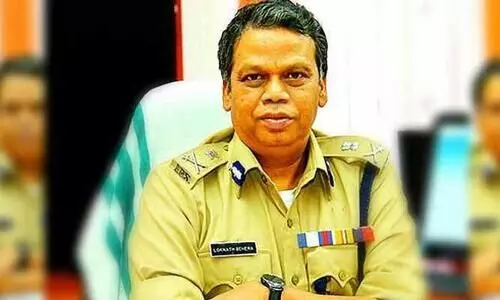 കോവിഡ് പ്രതിരോധത്തിന് ഡി.ജി.പിയുടെ പുതിയ മാർഗ നിർദേശം കോവിഡ് പ്രതിരോധത്തിന് ഡി.ജി.പിയുടെ പുതിയ മാർഗ നിർദേശം