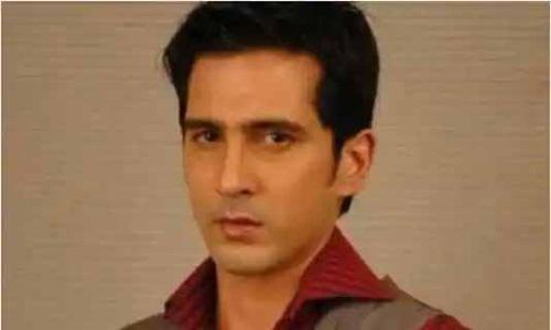 ടെലിവിഷൻ താരം സമീർ ശർമയെ മരിച്ച നിലയിൽ കണ്ടെത്തി