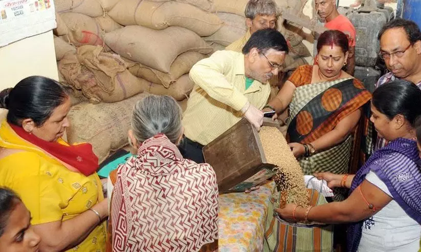 റേഷൻ സാധനങ്ങൾക്ക്​ ഹോം ഡെലിവറി; ഇ-കൊമേഴ്​സ്​ ഭീമൻമാരുമായി ചർച്ച നടത്തി ഡൽഹി സർക്കാർ