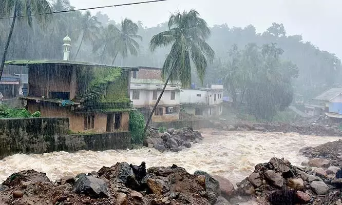 ബംഗാൾ ഉൾക്കടലിൽ രണ്ട് ന്യൂനമർദം: കേരളത്തില്‍ പ്രളയമുന്നറിയിപ്പ് നല്‍കി ദേശീയ ജല കമീഷന്‍