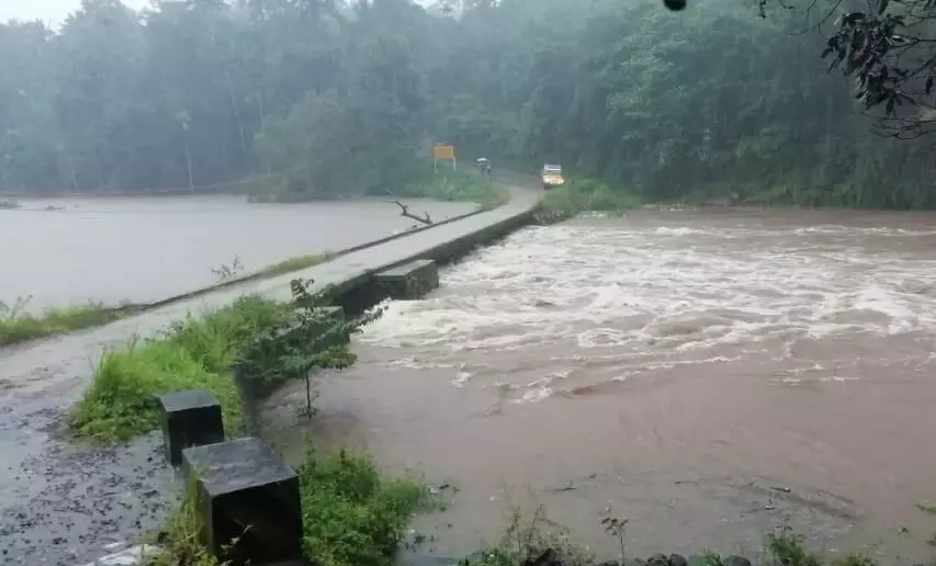 മൂഴിയാര്‍ അണക്കെട്ടിലെ മൂന്നു ഷട്ടറുകള്‍ ഉയർത്തി