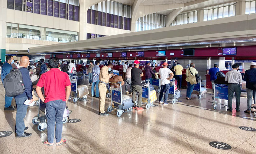 നോ​ർ​ക്ക ഹെ​ൽ​പ്​ ഡെ​സ്ക്കി​െൻറ നാ​ലാ​മ​ത് വി​മാ​നം കൊ​ച്ചി​യി​ലേ​ക്ക്​ പ​റ​ന്നു