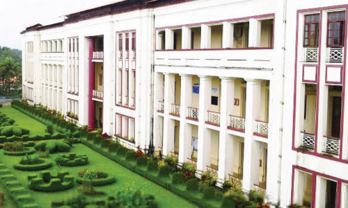 പാലാ സെൻറ് തോമസ്​ കോളജ് സപ്തതി നിറവിൽ