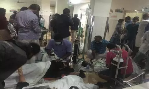 വിമാനത്താവളത്തിലും ആശുപത്രികളിലും ആശങ്കയുടെ നിമിഷങ്ങൾ