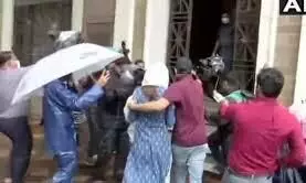 സുശാന്തി​െൻറ മരണം: ഇ.ഡിക്ക്​ മുന്നിൽ ചോദ്യം ചെയ്യലിന്​ ഹാജരായി റിയ ചക്രവർത്തി