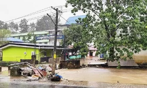 കനത്തനാശം വിതച്ച്​ പേമാരി