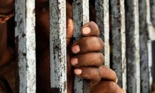 പ്രതികളായി പിതാവും സഹോദരനും ജയിലിൽ; കൊല്ലപ്പെട്ട പെൺകുട്ടിയെ കണ്ടെത്തി