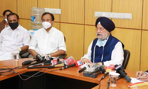 കരിപ്പൂർ വിമാന ദുരന്തം: പ്രദേശവാസികളെ പ്രശംസിച്ച് കേന്ദ്ര മന്ത്രി