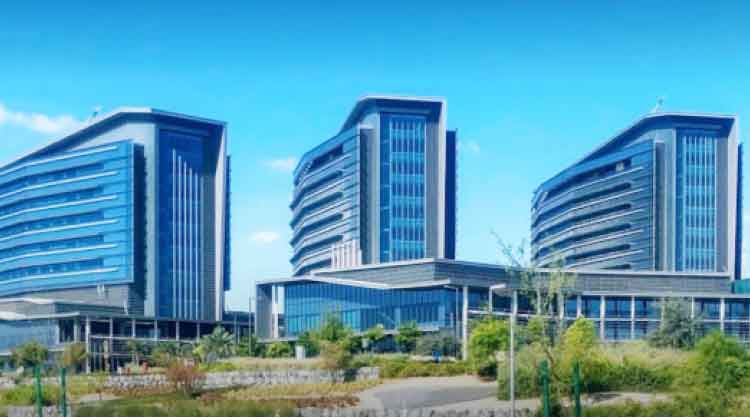 ശൈ​ഖ് ഷ​ഖ്ബൂ​ത്ത്, ശൈ​ഖ് ഖ​ലീ​ഫ മെ​ഡി​ക്ക​ൽ സി​റ്റി​ എന്നിവിടങ്ങളിൽ സ​മ​യ​മാ​റ്റം