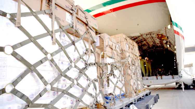 ലബനാനിലേക്ക് സഹായ വസ്തുക്കളുമായി മൂന്നാമത് വിമാനമയച്ചു ലബനാനിലേക്ക് സഹായ വസ്തുക്കളുമായി മൂന്നാമത് വിമാനമയച്ചു