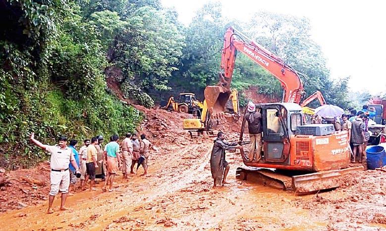 കണ്ണീരോർമയായി അടിമാലി ഉരുൾപൊട്ടൽ