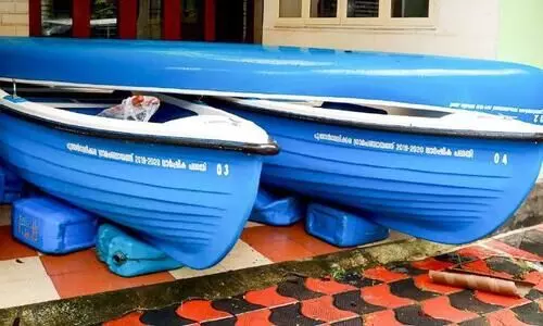 ര​ക്ഷാ​പ്ര​വ​ർ​ത്ത​ന​ത്തി​നാ​യി പ​ഞ്ചാ​യ​ത്തുകൾ ബോ​ട്ട്​ വാ​ങ്ങി