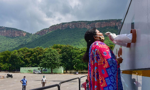 തിരുവനന്തപുരത്തും ആലപ്പുഴയിലും കോവിഡ്​ മരണനിരക്ക്​ ദേശീയ ശരാശരിക്ക്​ മുകളിൽ