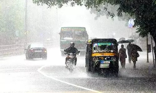 സംസ്​ഥാനത്ത്​ ഇന്നും കനത്ത മഴക്ക്​ സാധ്യത; നെയ്യാർ, അരുവിക്കര ഡാമുകളുടെ ഷട്ടറുകൾ ഉയർത്തി