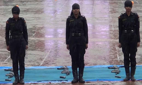 മാറ്റിവെച്ച കമാൻഡോ പരിശീലനം വീണ്ടും നടത്തുന്നു; സേനയിൽ അമർഷം