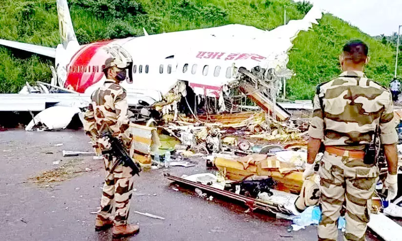 കരിപ്പൂർ വിമാന ദുരന്തം: പ്രവാസലോകം തേങ്ങുന്നു