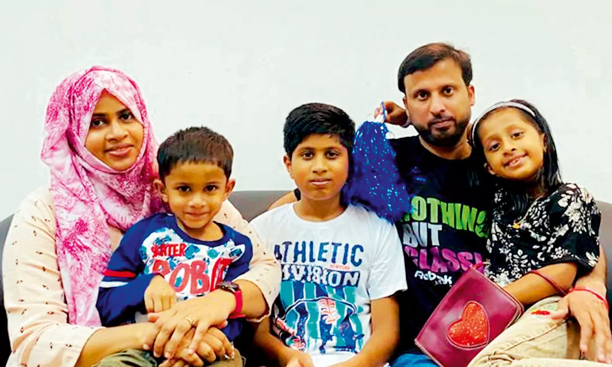 സദബ് അലി ഭാര്യ സാഹിറ