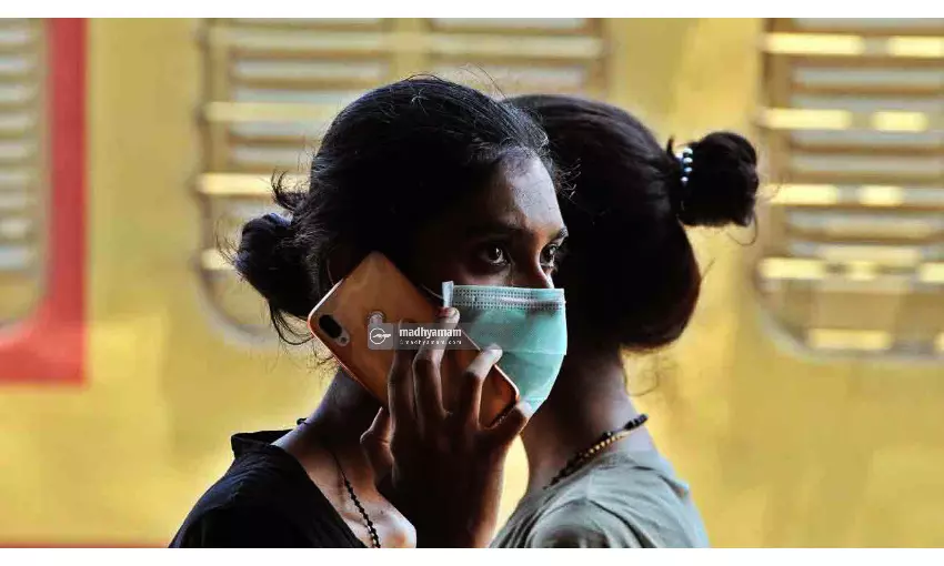 കോവിഡാണ്​, മഹാമാരിയാണ്​, എന്നാലും ഇവിടെ ഇങ്ങനാണ്​ ഭായ്...