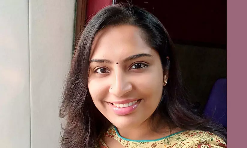 വിമാനം ലാൻഡ് ചെയ്യു​മ്പാേ​ഴേക്കും തിടുക്കം; യാത്രക്കാർ ഇൗ ശീലമുപേക്ഷിക്കണമെന്ന് മുൻ ക്യാബിൻ ക്രൂ