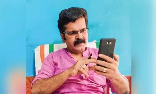 ഗ്രാ​​ൻ​​ഡ് മാ​​സ്​​​റ്റ​​റാ​​യി കൗ​​ൺ​​സി​​ല​​ർ; ഓ​​ൺ​​ലൈ​​ൻ ക്വി​​സി​​നെ​ നെ​​ഞ്ചേ​​റ്റി ക​​പ്പി​​യൂ​​ർ