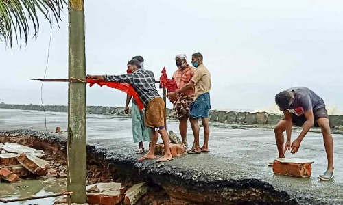ദുരിതത്തിരമാലക്ക് ശമനമില്ല; കണ്ണീർക്കടലിൽ തീരവാസികൾ