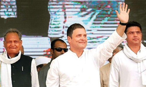 രാജസ്​ഥാനിൽ മഞ്ഞുരുകുന്നു? രാഹുലും പ്രിയങ്കയുമായി സചിൻ പൈലറ്റ്​ കൂടിക്കാഴ്ച നടത്തി