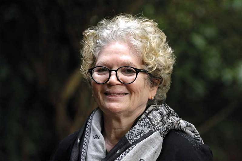 പൊതുജനത്തിന് മാത്രമേ രാഷ്ട്രീയ പാർട്ടിയെ ശുദ്ധീകരിക്കാൻ പറ്റൂ -സാറാജോസഫ് പൊതുജനത്തിന് മാത്രമേ രാഷ്ട്രീയ പാർട്ടിയെ ശുദ്ധീകരിക്കാൻ പറ്റൂ -സാറാജോസഫ്