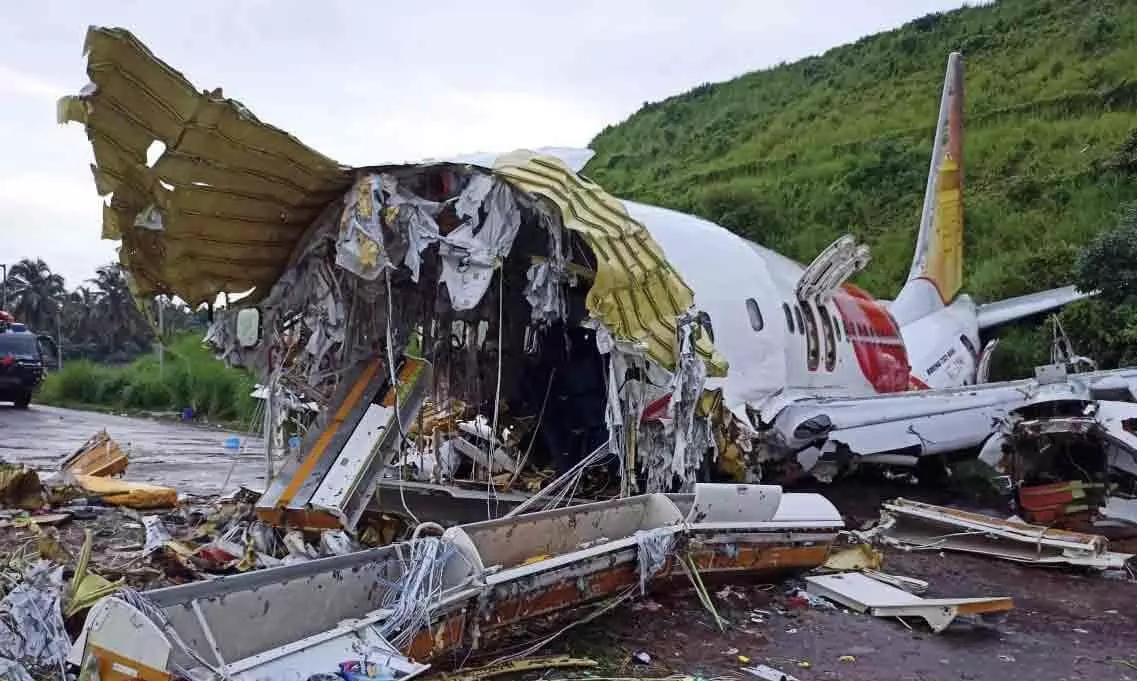 വിമാന ദുരന്തത്തിന് കാരണം ലാൻഡിങ് സമയത്തെ വേഗക്കൂടുതലെന്ന് സൂചന