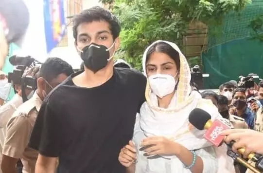 rhea chakraborty rhea chakraborty