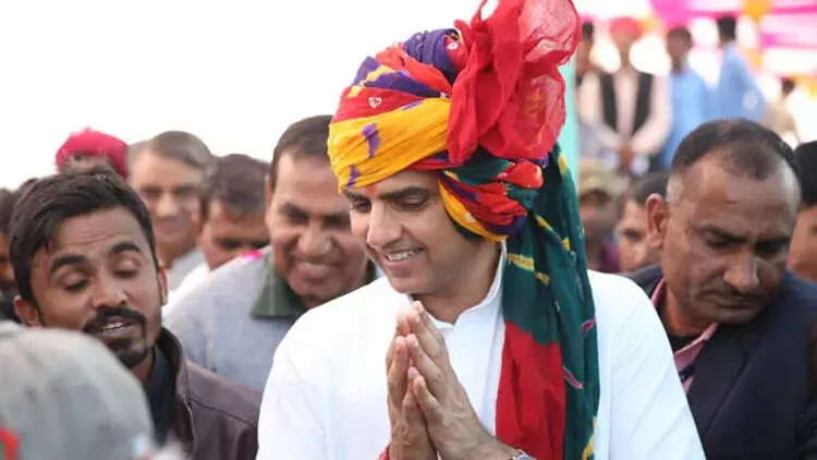 സച്ചിൻ പൈലറ്റിനെ സ്വാഗതംചെയ്ത് കോൺഗ്രസ് നേതാക്കൾ സച്ചിൻ പൈലറ്റിനെ സ്വാഗതംചെയ്ത് കോൺഗ്രസ് നേതാക്കൾ