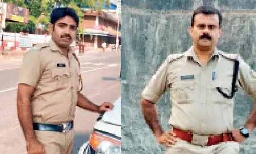 വി​മാ​ന അ​പ​ക​ടം: കു​ഞ്ഞു​ങ്ങ​ള്‍ക്ക്​ ര​ക്ഷ​ക​രാ​യ​ത്​ ഈ ​നി​യ​മ​പാ​ല​ക​ര്‍