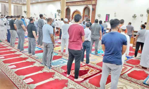 മസ്ജിദ് തുറക്കുക നമസ്കാരത്തിന് അഞ്ചു മിനിറ്റു മുമ്പ് മാത്രം മസ്ജിദ് തുറക്കുക നമസ്കാരത്തിന് അഞ്ചു മിനിറ്റു മുമ്പ് മാത്രം